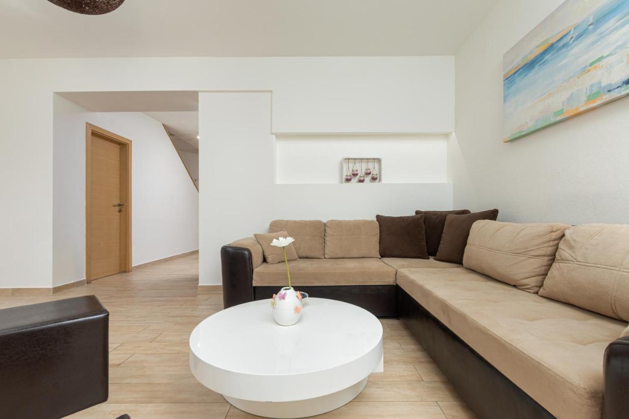 Kuca Lana Apartment Medulin Exterior photo