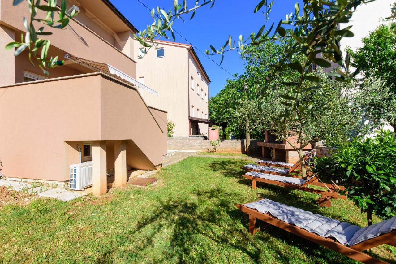 Kuca Lana Apartment Medulin Exterior photo