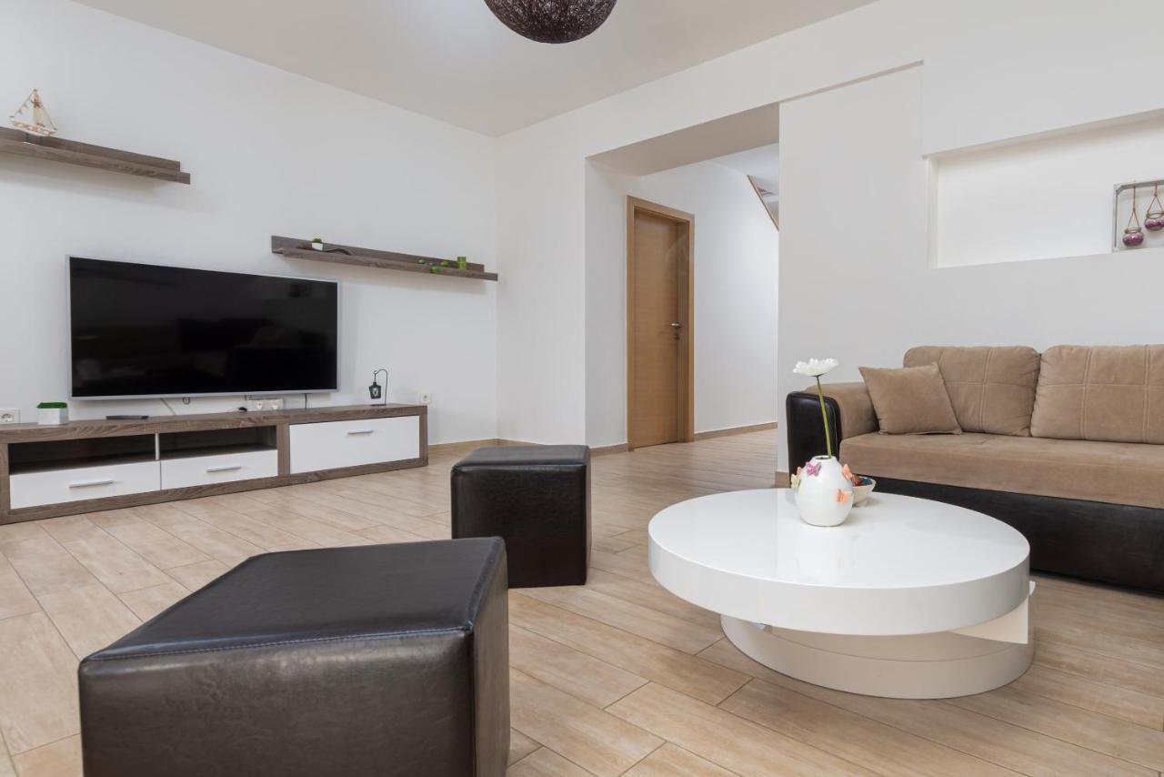 Kuca Lana Apartment Medulin Exterior photo